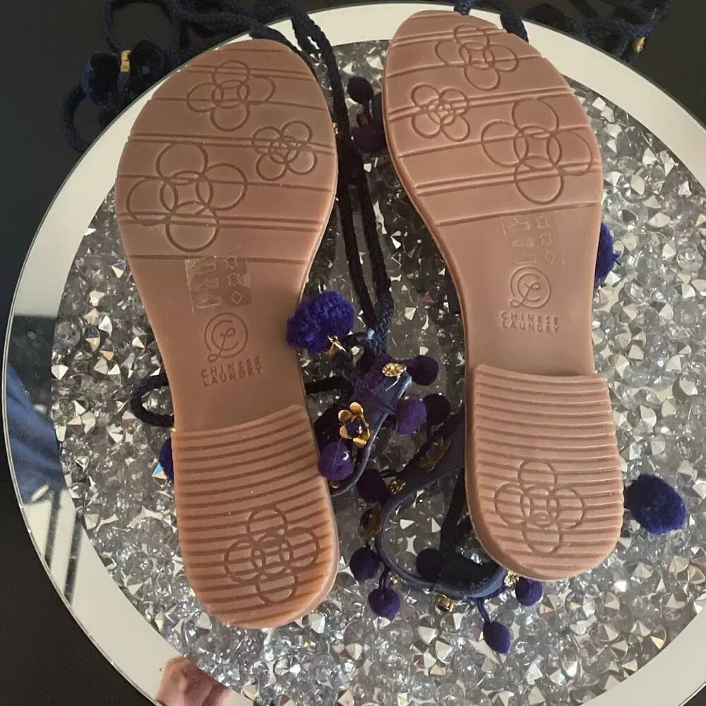 New Chinese laundry blue indigo suede pom Pom Portia gladiator sandals size 7.5